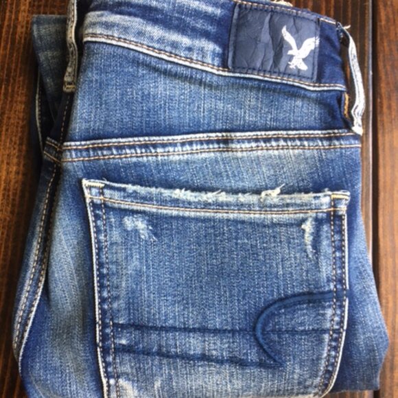 American Eagle Crop Jegging Ripped Jeans - size 4 regular - Picture 6 of 7